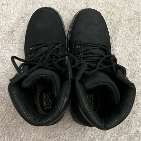 Mens Lugz Black Boots Size 8 main image 5